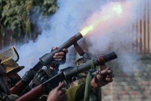 4 Indian soldiers killed in fresh Kashmir battle with militants