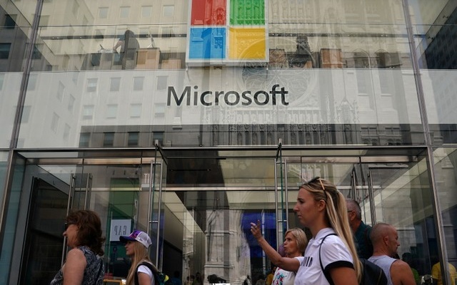 Russian hackers targeted European research groups, Microsoft says