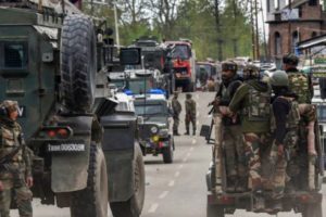10,000 troops airlifted to Srinagar amid major crackdown in J&K