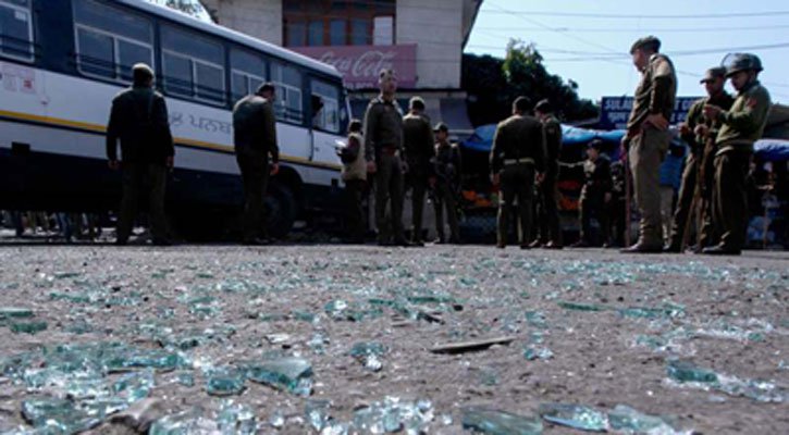 Grenade explosion injures 18 Indian-occupied Kashmir