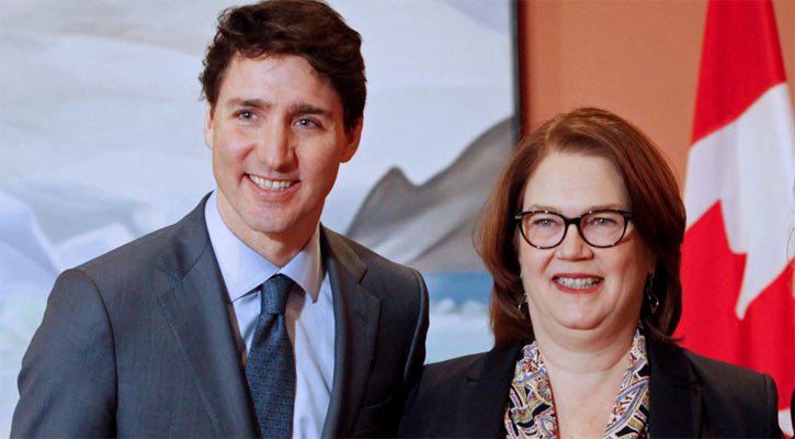 Another Canadian minister quits over scandal