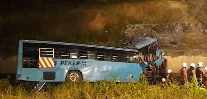 10 killed in Malaysia bus accident