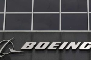 Boeing cuts 737 MAX output