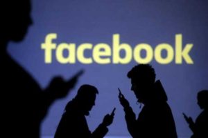 Facebook deletes many accounts in India, Pakistan