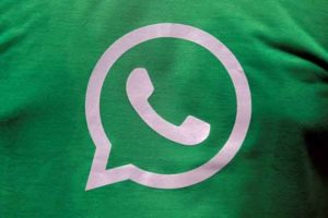 WhatsApp urges users to upgrade app