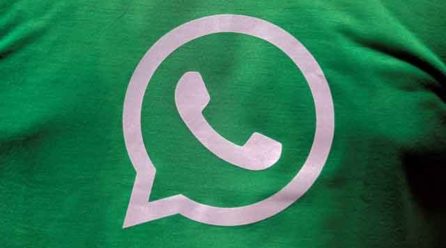 WhatsApp urges users to upgrade app