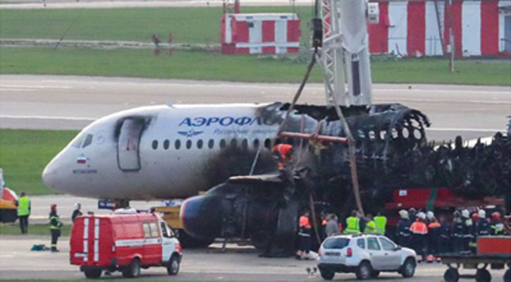 Aeroflot plane crash: Pilot error theory probed