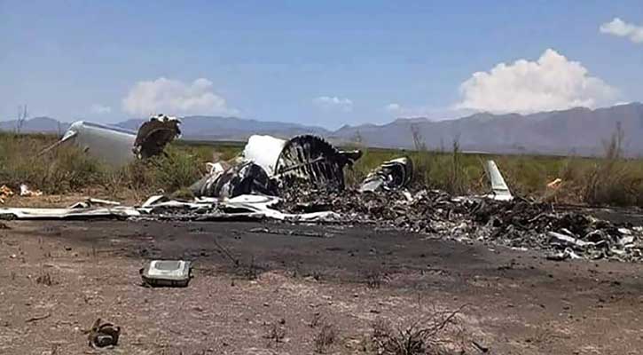 13 killed in Mexico plane crash