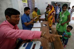 Indians vote in 5th phase of election; violence in Kashmir