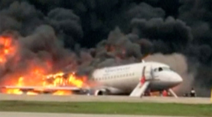 41 killed in Russian plane fire