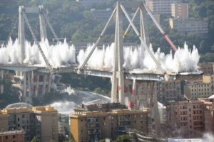 Remains of collapsed Italy bridge demolished