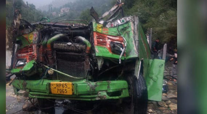 44 dead as bus falls into gorge in India