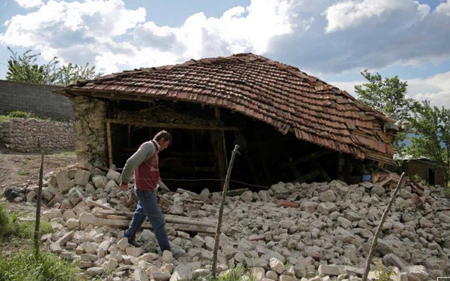 Quakes in Albania damage 100 homes, four injured