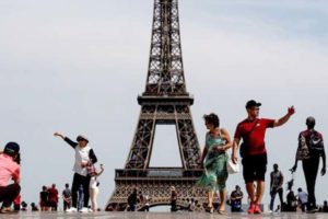 Temperature may pass highest on record in France