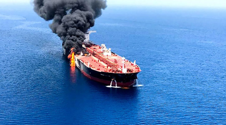 Saudi Arabia blames Iran for tanker attacks