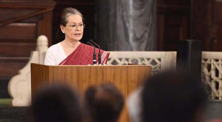 Sonia Gandhi elected leader of new Congress lawmakers