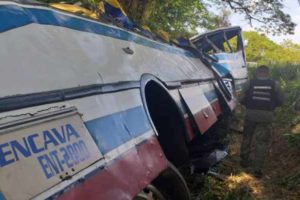 Venezuela bus accident kills 18