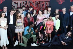 Netflix loses subscribers in US as growth slows