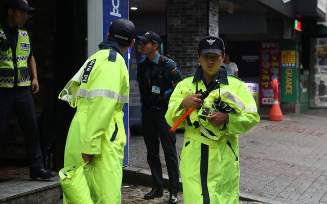 Club floor collapses in S Korea as athletes dance; 2 people dead