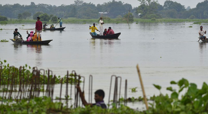 Floods, landslides leave scores dead across Nepal, India