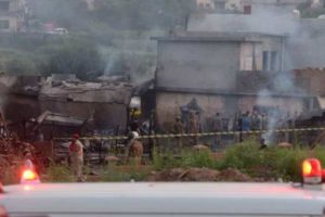 Pakistan army plane crashes into houses killing 17