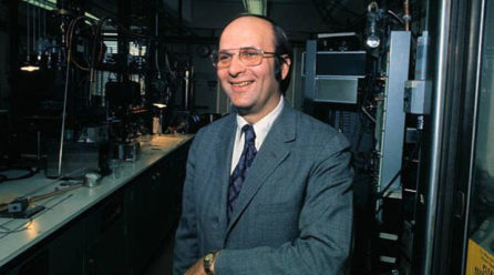Nobel Prize-winning physicist Schrieffer dies