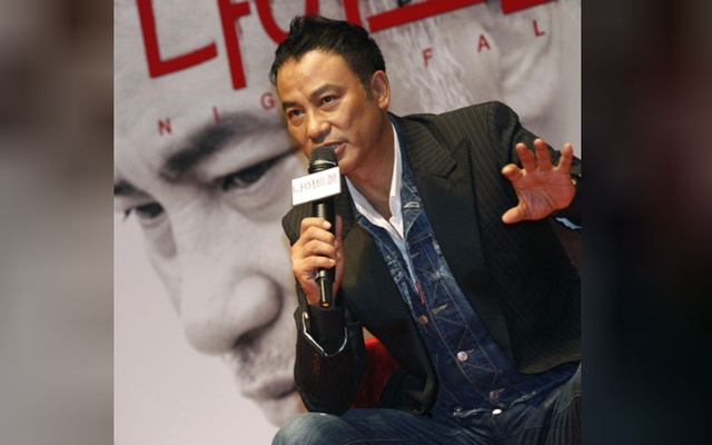 Hong Kong actor Simon Yam stabbed on stage in China