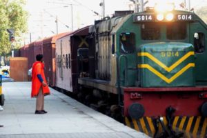 Pakistan suspends rail link with India over Kashmir issue