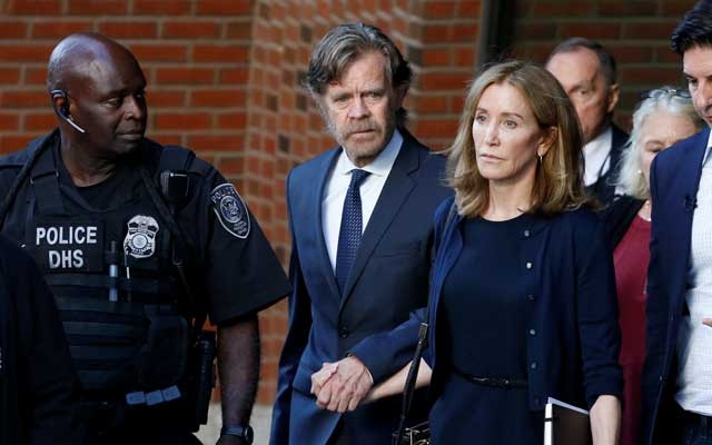 Actress Huffman gets 14-day prison sentence