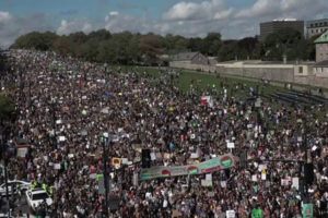 Hundreds of thousands join Canada climate strikes