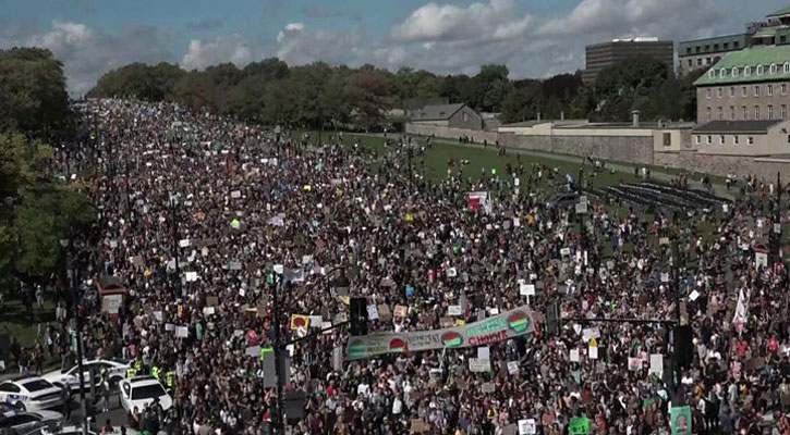 Hundreds of thousands join Canada climate strikes