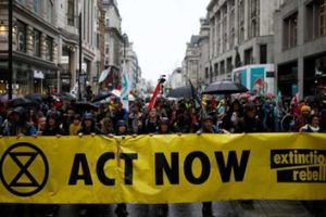 Scientists back civil disobedience campaign