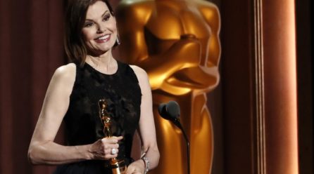 Geena Davis receives honorary Oscar