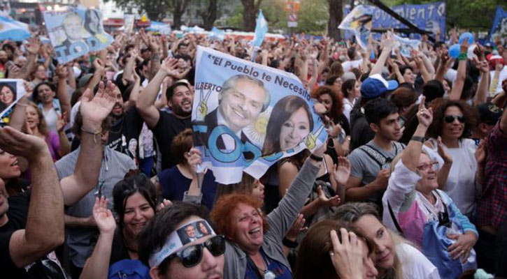 Argentina gets new president amid economic crisis