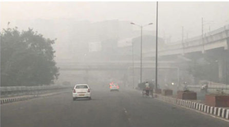 Delhi still trapped in toxic smog, odd-even rule from Monday