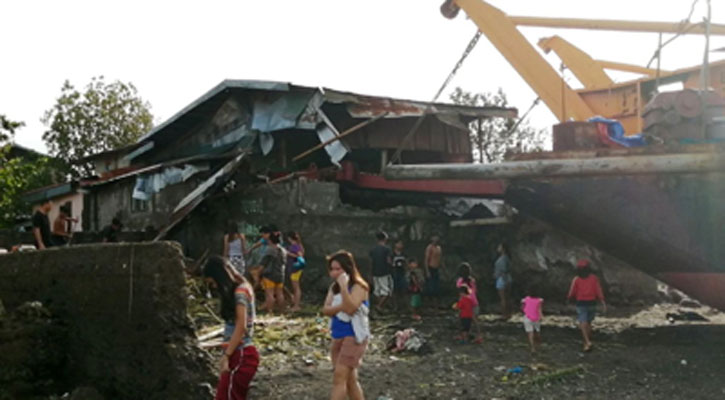 Death toll rises to 28 in Philippine Typhoon