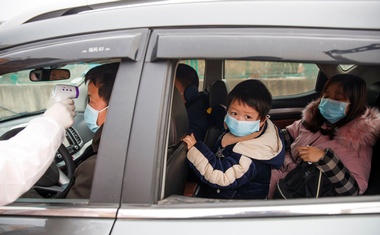 China virus death toll passes 100