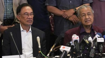 Mahathir secures Anwar’s support to return as PM