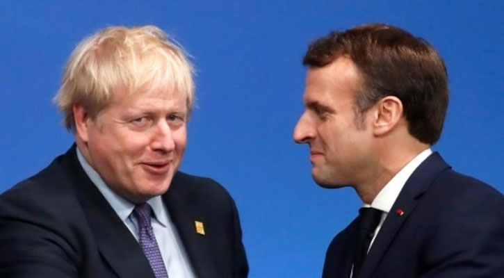 Brexit: France warns UK of bitter trade negotiations