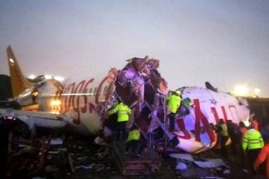 3 dead, 179 hurt as jet skids off runway in Istanbul
