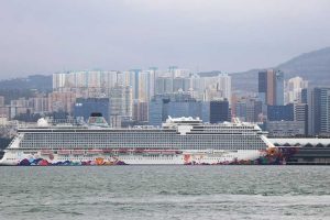 Thousands held on cruise ship in Hong Kong