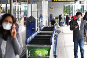 Australia orders all arrivals to self-isolate for 14 days