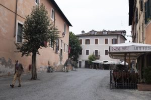 Italy’s coronavirus victims face death alone, with funerals postponed