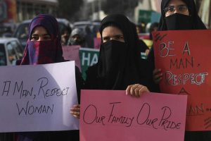 Pakistani on knife edge over women’s march