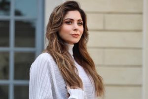 Indian singer Kanika Kapoor sued for virus negligence