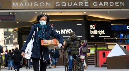 Coronavirus hits all 50 US states as death toll rises