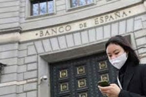 Coronavirus: Spain confirms over 20,000 deaths