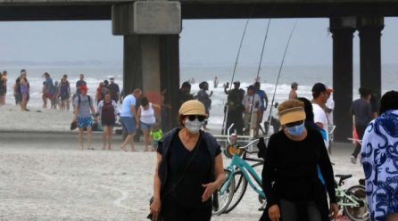 US virus deaths surpass Vietnam War toll