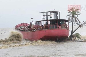 Cyclone Amphan slams Into West Bengal