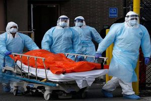Coronavirus: US death toll tops 100,000